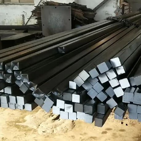 alloy-steel1-square-bar